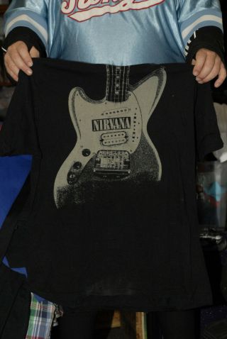 Nirvana Band T Shirt Kurt Cobain Dave Grohl Guitar Logo Grunge Xl Seattle