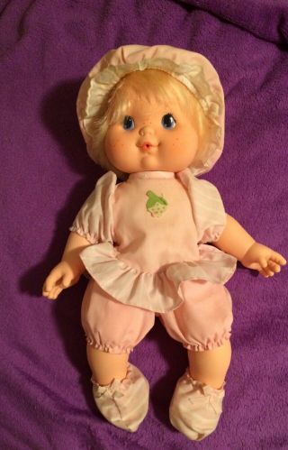 Strawberry Shortcake Blow Kiss Baby Needs A Name Doll W/ Full Outfit