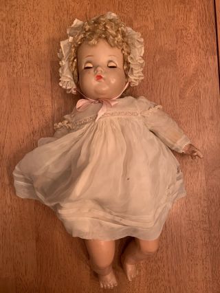 Vintage 20 " Baby Doll - Madame Alexander Cloth,  Vinyl Sleepy Eye,  Year Unknown