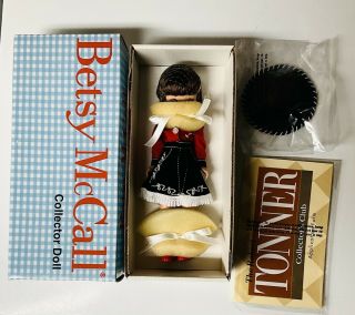 Vintage Robert Tonner Betsy Mccall Visits The Ranch 8” Collector Doll