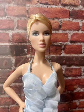 Mattel Barbie Model Of The Moment Daria Celebutante Gold Label 2004
