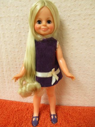 1970s Ideal Velvet Growing Hair Doll - Crissy