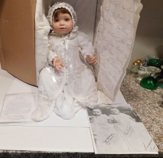 Gloria Vanderbilt Mom Chubby Wax Over Porcelain Baby Doll Limited Edition