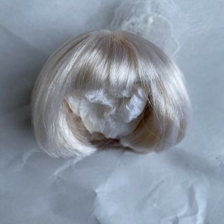 Tonner Tyler Cami Sydney 16” Short Platinum Blonde Doll Wig With Bangs Size 5 - 6