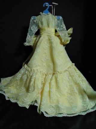 Gorgeous Htf Yellow Madame Alexander Gainsborough Gown Fits Vintage Cissy