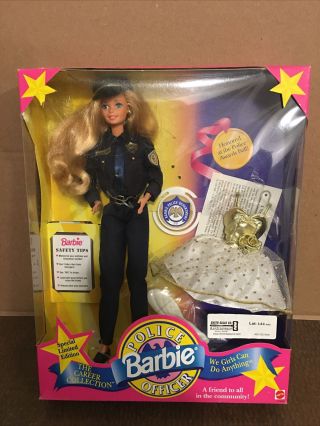 Vintage 1993 Mattel Police Officer Barbie.  10688.