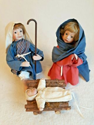 Ashton Drake Oh Holy Family Nativity Set - Joseph,  Mary,  Baby Jesus,  Manger