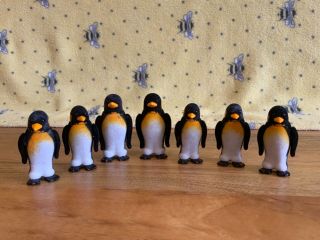 Sylvanian Families Calico Critters De Burg Penguin Family X 7