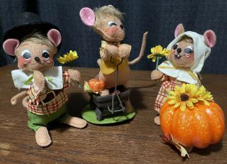3 Annalee 8” Mice Mouse Pilgrim Dolls Figures Halloween Thanksgiving Pumpkin
