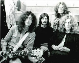 Led Zeppelin Group 8 X 10 Black & White Photo Sharp