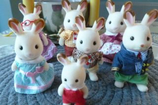 Sylvanian Families Toy Chocolate Rabbit Family Figures X 7 Great Set In Xc