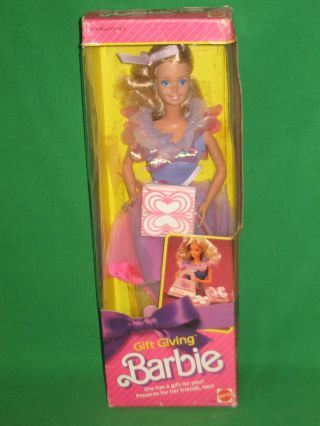 Gift Giving Barbie - 1985