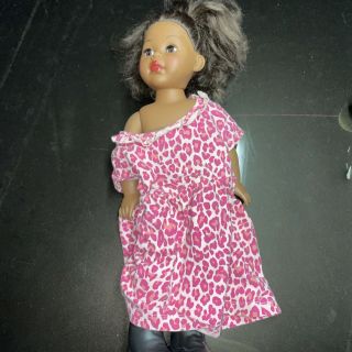 2009 Madame Alexander Doll Company African American 18” Black Dressed