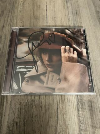 In - Hand Signed With Heart Red (taylor 