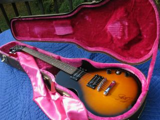 Gibson Epiphone Les Paul Special - II Guitar Slash Autographed (Guns N Roses) Case 2