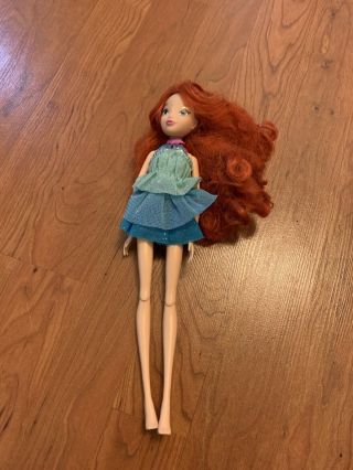 Jakks Pacific Winx Club Doll Bloom With Clothes