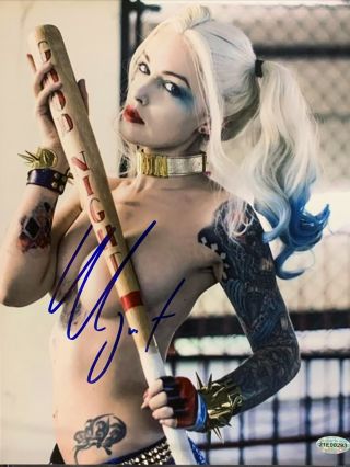 Margot Robbie - Rare Sexy - Signed Autographed 8x10 Photo W/coa