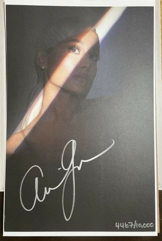Ariana Grande Hand Signed Sweetener Lithograph 4467/10000 Autographed Rare