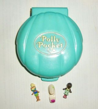 Vintage Polly Pocket Beach Party Compact 2 Girl Figures & Jet Ski - Bluebird 1989