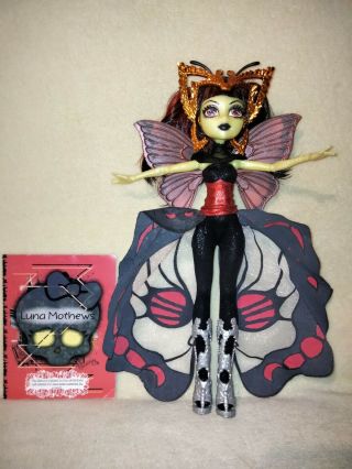 Monster High Luna Mothews - Boo York.  Another Fine & Complete Specimen Captured