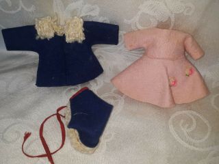 VINTAGE EARLY VOGUE GINNY DOLL COATS & HATS (3) $27.  99 3