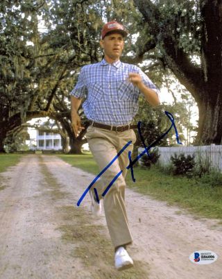 Tom Hanks Autographed 8 X 10 Forrest Gump Driveway Run Photo Beckett Bas