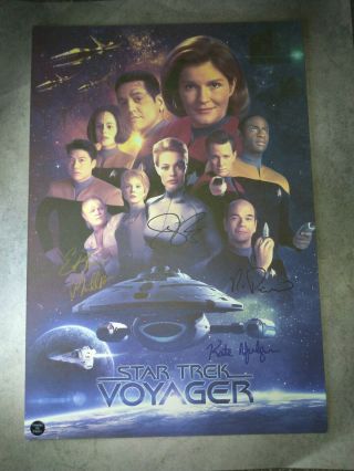 Star Trek Voyager 5x Cast Signed Photo Kate Mulgrew,  Jeri Ryan,  Robert Picardo