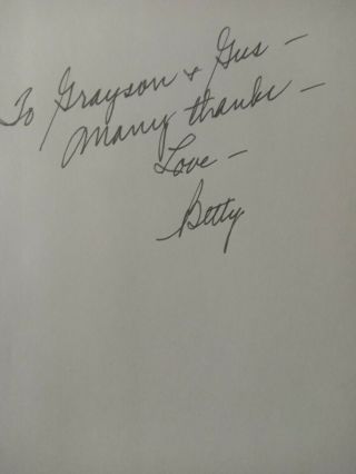 Betty White Autographed Hard Cover Book Betty & Friends My Life At The Zoo