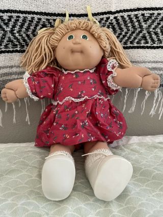 Vtg Cabbage Patch Kids Doll Girl Sandy Hair Green Eyes Dimples
