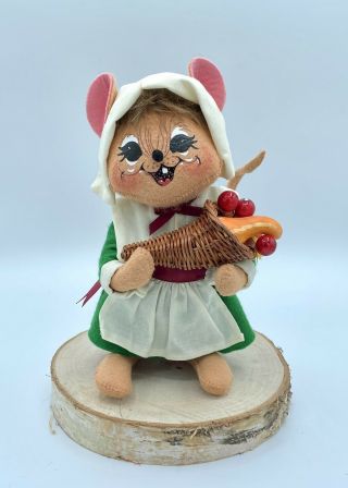 2008 Annalee Pilgrim Mouse Girl With Cornucopia - Thanksgiving - 10 Inches