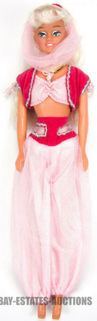 I Dream Of Jeannie Fashion Doll 1996 Episode 1 " The Lady In The Bottle " 60375