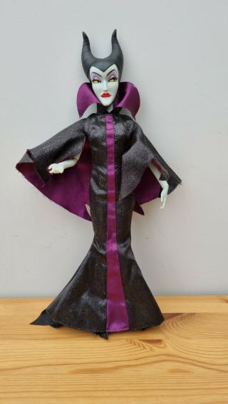 Disney Store Classic Maleficent From Sleeping Beauty Doll Figure 12”