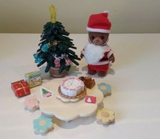 Sylvanian Families Father Christmas Bear And Party Table