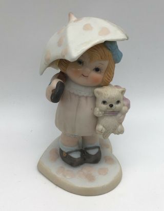 Dolly Dingle Showers Of Blessings Porcelain Figurine 3.  5 " 1988 Global Art