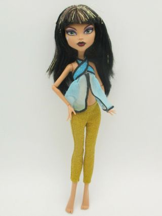 Mattel Monster High Doll Cleo De Nile With Top,