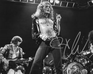 Robert Plant Led Zeppelin Legend Signed 8x10 Photo With