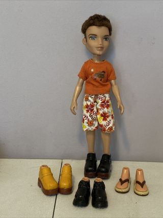 Bratz Boyz Dylan Doll With Clothes,  4 Shoes.  Marked 2002