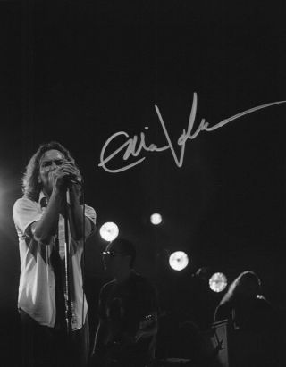Eddie Vedder Pearl Jam Signed 8x10 Photo With