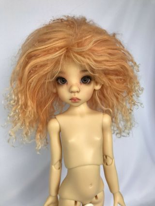 Golden Blonde Mohair Doll Wig Size 8 - 9 For Kaye Wiggs,  Dollstown,  Others