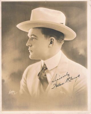 Wallace Macdonald,  Vintage Movie Star,  Signed Photo