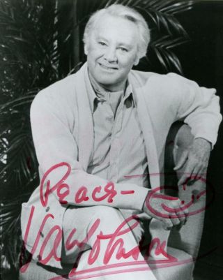 Van Johnson Autograph Actor / The Caine Mutiny / Singer & Dancer Signed Photo