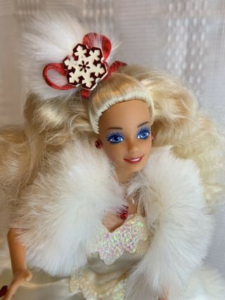 1989 Happy Holidays Barbie Special Edition