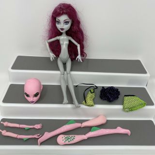 Mattel Monster High Cam Create A Monster Vampire Doll Parts Dragon