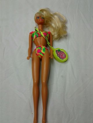 Vintage Hawaiian Fun Barbie Doll 1990 Mattel