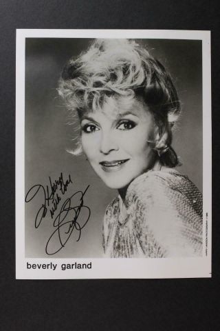 Sci - Fi Horror Film Actress Beverly Garland (1926 - 2008) Autograph 8 X 10 Photo
