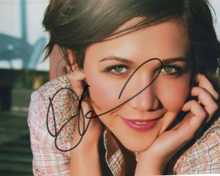 Maggie Gyllenhaal Authentic Signed Autographed 8x10 Photograph Holo
