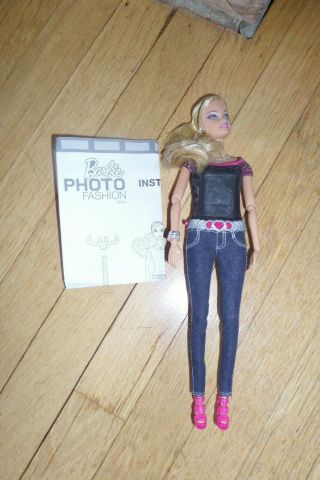 Photo Fashion Barbie Doll 2012 With Built In Camera & Instructions