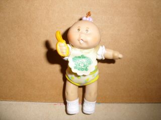 Vintage 1984 Cabbage Patch Kids Poseable Mini Doll Baby 3.  5 