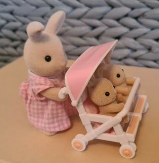 Sylvanian Families Double Pushchair/pram/buggy & Mother/twin Baby Rabbit Figure