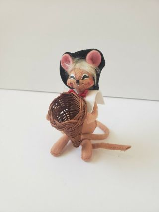 Annalee Doll 2011 Mouse Pilgrim Holding Cornucopia Thanksgiving - 5 " Tall